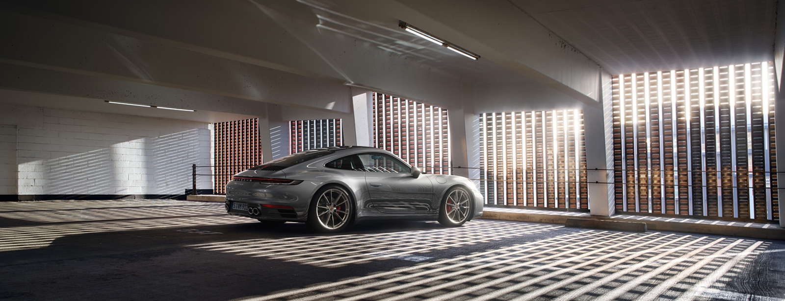 Обновленный Porsche Macan сделал ставку на мощность и салон